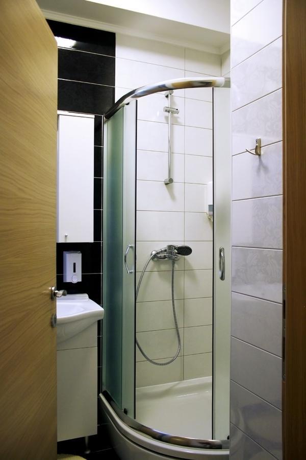 Rooms Fitea Osijek Exterior photo